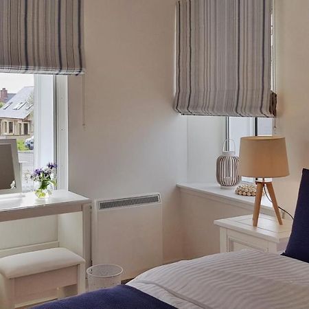 The Corner Cottage Sandwick  외부 사진