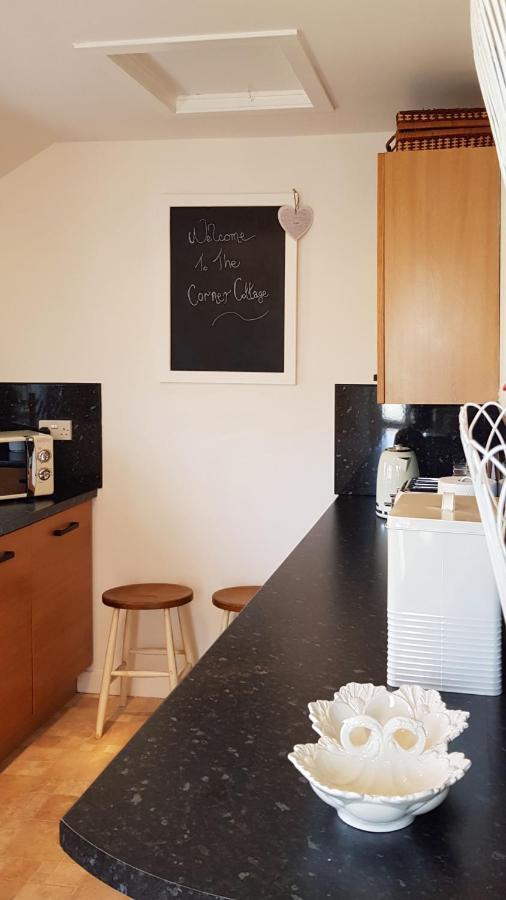 The Corner Cottage Sandwick  외부 사진